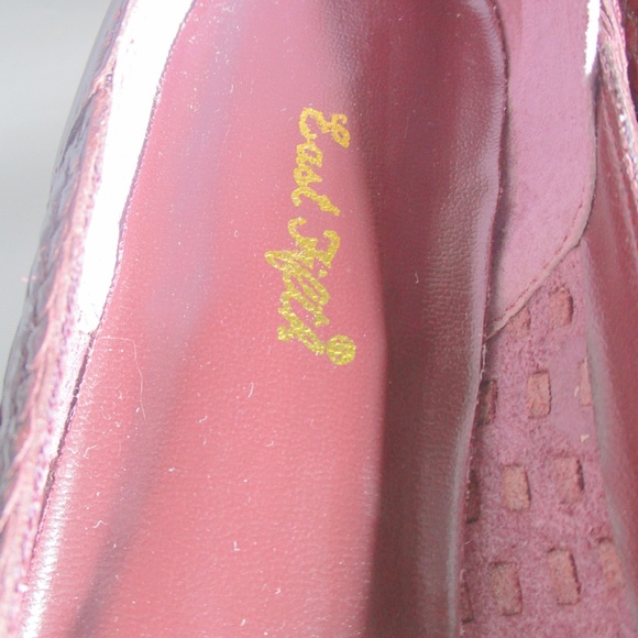 Women's East Fifth Brown Slip On Flats - Picture 2 of 6